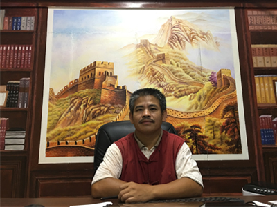 職業畫師：成構      